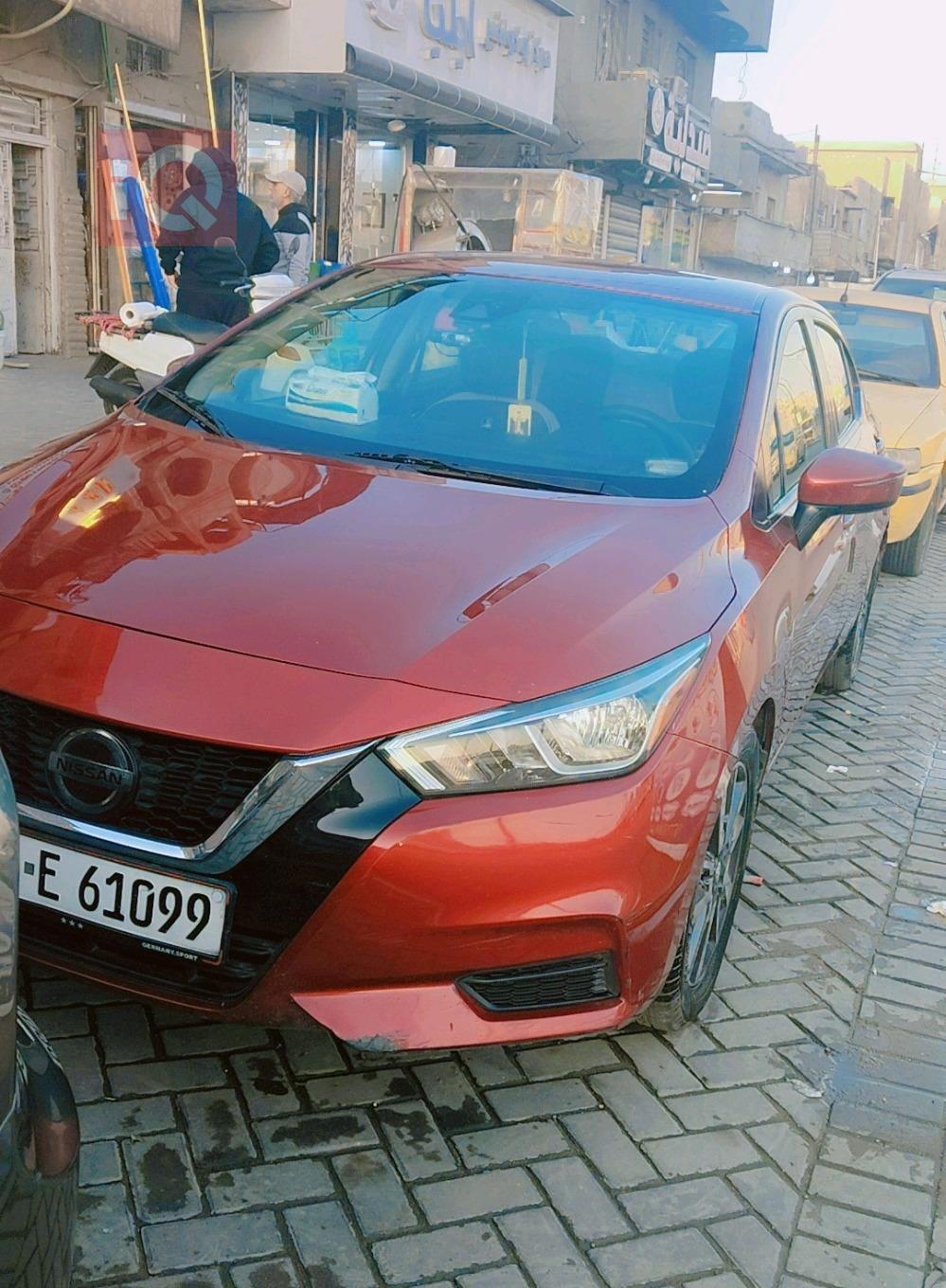 نيسان فيرسا